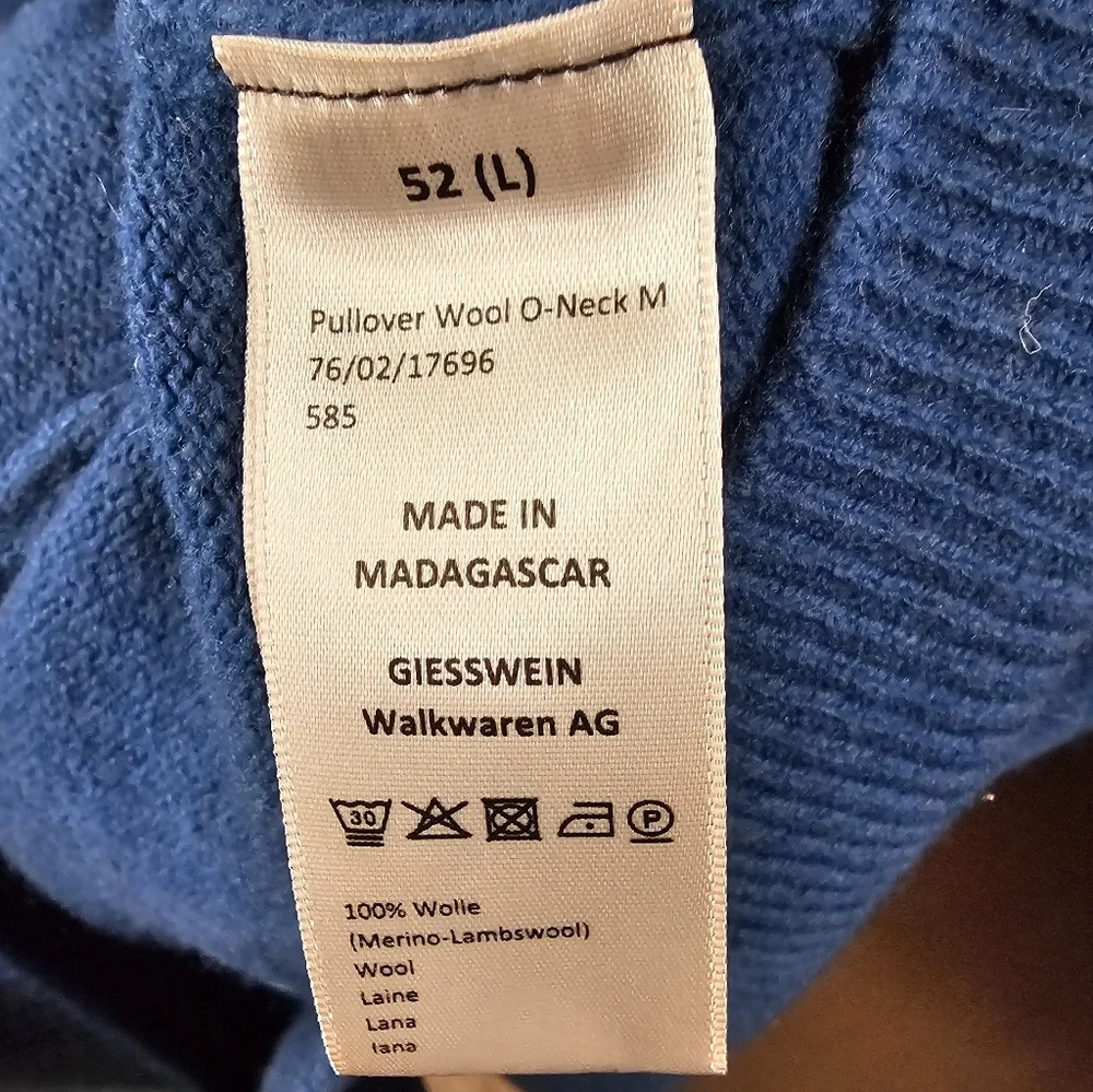 NWT Giesswein Austria Mens Lambs Wool Basics Pullover Sweater Round Neck Large